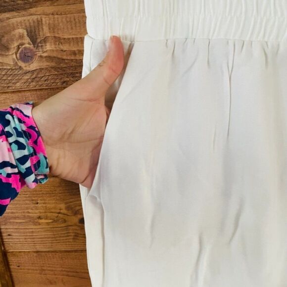NWT Lilly Pulitzer 29" Alaura Pull On Elastic Waist Pants - Coconut (off-white) - Picture 4 of 5